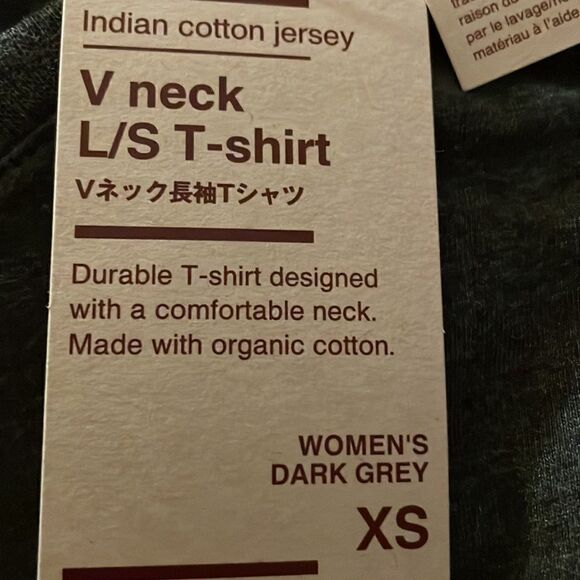 MUJI V-Neck Long Sleeve T-shirt, NWT - Picture 3 of 3